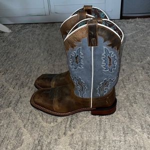 Women’s Laredo boots